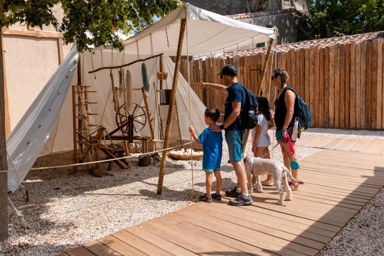 Tout Confort ! Ville, Climatisation, Parking, Wifi, Calme, Tv Carcassonne Zewnętrze zdjęcie