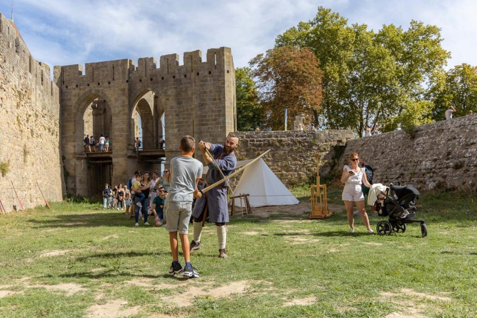 Tout Confort ! Ville, Climatisation, Parking, Wifi, Calme, Tv Carcassonne Zewnętrze zdjęcie