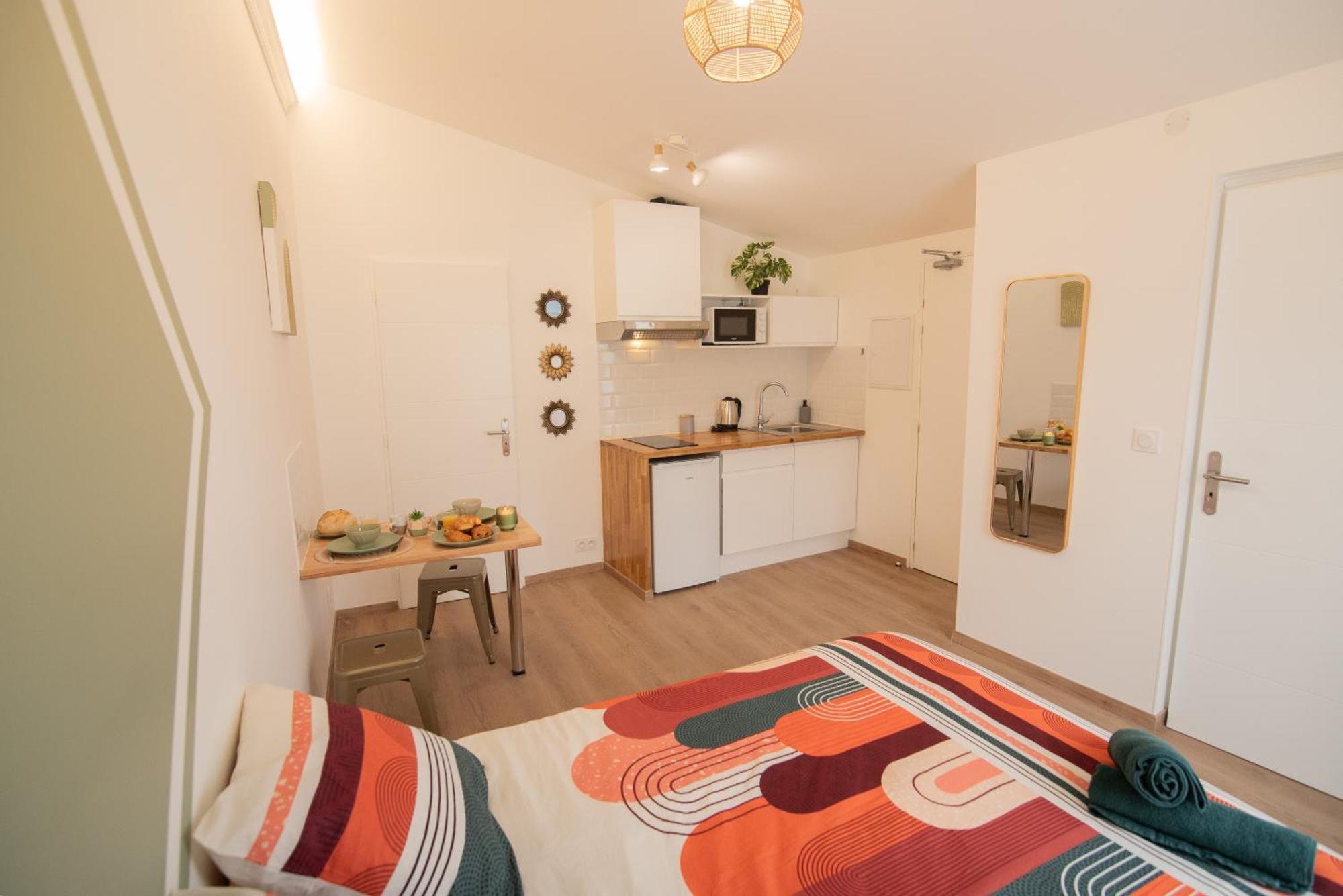 Tout Confort ! Ville, Climatisation, Parking, Wifi, Calme, Tv Carcassonne Zewnętrze zdjęcie